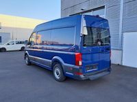 Second-hand VW Crafter 177 CP (130 kW) 2018 Albastru Van