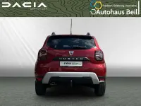 Second-hand Dacia Duster Prestige 101 CP (74 kW) 2022 Roșu SUV