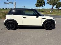 Second-hand Mini ONE 95 CP (69 kW) 2007 Alb Hatchback