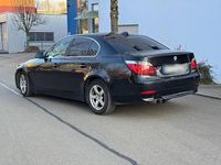 Gebraucht BMW 520 190 PS (139 kW) 2004 Schwarz Kleinwagen