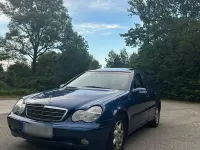 Gebraucht Mercedes C200 163 PS (119 kW) 2002 Blau Limousine