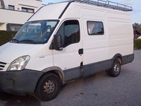Second-hand Iveco Daily 116 CP (85 kW) 2008 Alb Monovolum