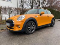 Second-hand Mini Cooper 136 CP (100 kW) 2016 Portocaliu Hatchback
