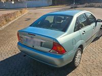 Gebraucht Ford Focus 101 PS (74 kW) 2000 Grün Limousine
