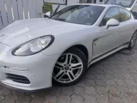 Gebraucht Porsche Panamera 250 PS (183 kW) 2013 Weiß Kleinwagen