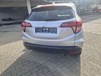 Gebraucht Honda HR-V Executive 131 PS (96 kW) 2016 Alabaster silver m. SUV