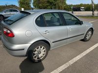 Second-hand Seat Leon 105 CP (77 kW) 2001 Argintiu Hatchback