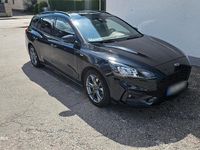 Gebraucht Ford Focus ST-Line 120 PS (88 kW) 2020 Schwarz Limousine