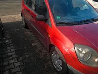 Gebraucht Ford Fiesta 60 PS (44 kW) 2006 Rot Kleinwagen
