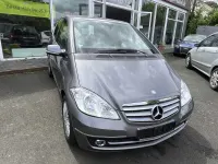 Gebraucht Mercedes A160 95 PS (69 kW) 2010 Grau Limousine