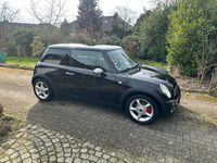 Second-hand Mini ONE 90 CP (66 kW) 2005 Negru Hatchback