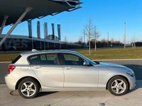 Gebraucht BMW 116 Basis 115 PS (84 kW) 2012 Silber Kleinwagen