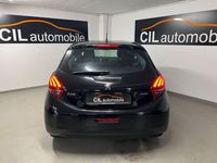 gebraucht Peugeot 208 1.2 Active