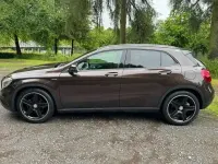 Gebraucht Mercedes GLA200 AMG Edition 1 156 PS (114 kW) 2014 Andere SUV