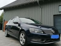 Gebraucht VW Passat Exclusive 140 PS (102 kW) 2013 Blau Kombi