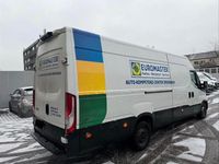 Gebraucht Iveco Daily 136 PS (100 kW) 2017 Weiß Van / Kleinbus