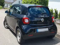 Gebraucht Smart ForFour 71 PS (52 kW) 2019 Schwarz Kleinwagen