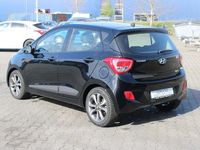 Gebraucht Hyundai i10 Edition 87 PS (63 kW) 2014 Schwarz Kleinwagen