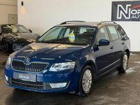 Gebraucht Skoda Octavia Ambition 150 PS (110 kW) 2015 Blau Kleinwagen