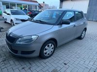 Gebraucht Skoda Fabia 60 PS (44 kW) 2010 Beige Limousine