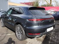 Gebraucht Porsche Macan 245 PS (180 kW) 2019 Vulkangrau SUV
