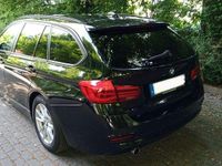 Gebraucht BMW 318 Advantage 150 PS (110 kW) 2015 Schwarz Kombi