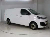Usata Citroën Jumpy 177 CV (130 kW) 2022 Bianco Monovolume