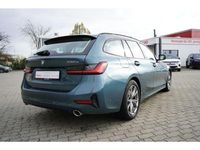 Używany BMW 330e Sport Line 252 KM (185 kW) 2020 Niebieski Kombi