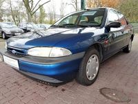 Gebraucht Ford Mondeo 90 PS (66 kW) 1993 Blau metallic Limousine