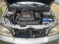 Gebraucht Kia Carnival 144 PS (105 kW) 2006 Silber Van / Kleinbus