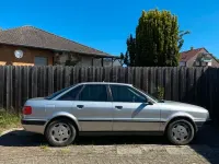 Gebraucht Audi 80 90 PS (66 kW) 1993 Silber Limousine