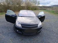 Gebraucht Opel Astra Cabriolet 140 PS (102 kW) 2008 Schwarz Cabrio