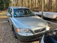 Gebraucht Volvo V70 185 PS (136 kW) 2006 Grün Kombi