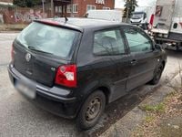 Gebraucht VW Polo 64 PS (47 kW) 2001 Schwarz Kleinwagen