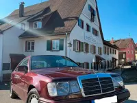Second-hand Mercedes E300 Sportline 179 CP (131 kW) 1990 Roșu
