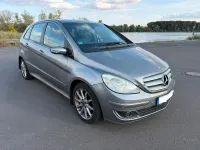 Gebraucht Mercedes B180 109 PS (80 kW) 2008 Braun Van / Kleinbus