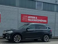 Gebraucht BMW X5 Sport Line 313 PS (230 kW) 2014 Schwarz SUV
