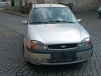 Gebraucht Ford Fiesta 75 PS (55 kW) 2002 Silber Kleinwagen