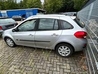 Gebraucht Renault Clio II Dynamique 101 PS (74 kW) 2008 Grau Limousine