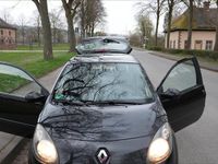 Second-hand Renault Twingo Dynamique 75 CP (55 kW) 2007 Negru Hatchback