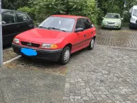 Gebraucht Opel Astra 75 PS (55 kW) 1996 Rot Limousine