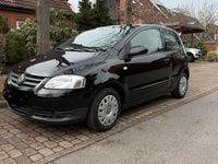 Gebraucht VW Fox 54 PS (39 kW) 2009 Schwarz Kleinwagen