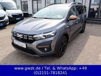 Gebraucht Dacia Jogger 101 PS (74 kW) 2025 Grau Van / Kleinbus