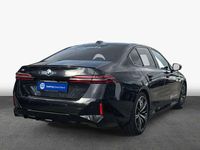 Gebraucht BMW i5 Sport Line 442 kW (601 PS) 2025 Black sapphire metallic Limousine