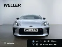 Gebraucht Toyota GR86 234 PS (172 kW) 2024 Ice silver metallic (silber) Coupé