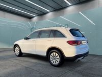 Gebraucht Mercedes GLC200 197 PS (144 kW) 2020 Weiß SUV
