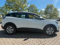 Gebraucht Peugeot 3008 131 PS (96 kW) 2021 Weiß SUV