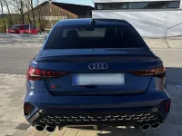 Gebraucht Audi S3 Ambiente 333 PS (244 kW) 2024 Blau Limousine