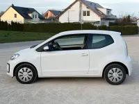 Second-hand VW up! 75 CP (55 kW) 2017 Alb Hatchback