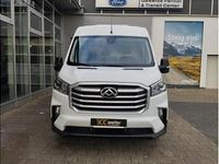 Second-hand Maxus V90 147 CP (108 kW) 2024 Alb Van